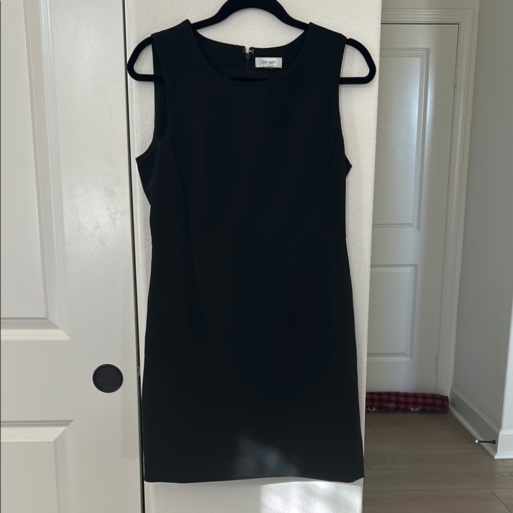 Elegant Black Sleeveless Mini Dress